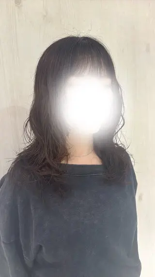セミロング パーマ 🌷透明感カラー🌷 リンカのヘアスタイル