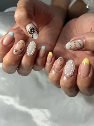 ネイル nailroom sb𓈒𓂂𓏸のネイルデザイン