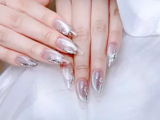 ネイル 🎀M nails✨ ビューティーのネイルデザイン