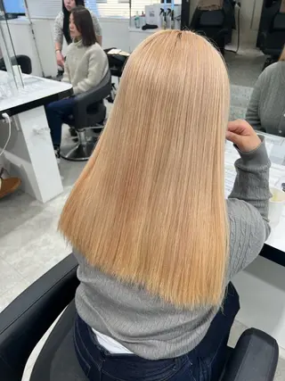 カラー ミルクティー・透明感 🏹REN🏹のヘアスタイル