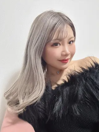 ミディアム カラー ✨最安値✨エクステ カラー🌼つきな🌼のヘアスタイル