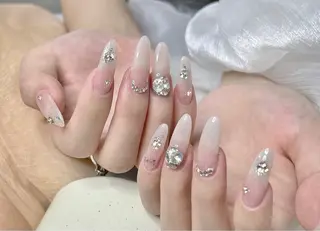 ネイル D-BEAUTY Nailsalonのネイルデザイン