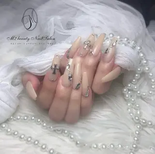 ネイル M2 BEAUTY アスカのネイルデザイン