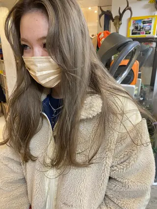 ロング カラー Moca 〰️のヘアスタイル