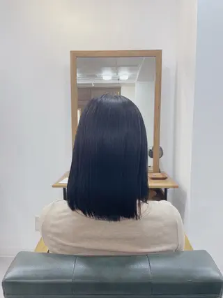 ミディアム lore 中村かれんのヘアスタイル