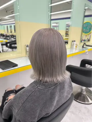 ショート 🍀yuria/ハイ トーン/ペールカラーのヘアスタイル