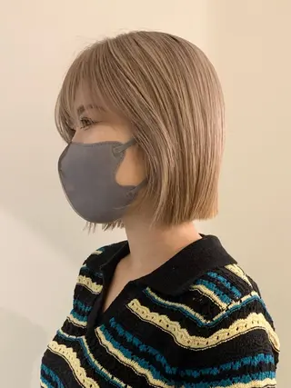 ミディアム カラー 落合希 Olivebeigeのヘアスタイル