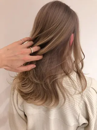 ロング カラー レイヤーカット 赤み消し　店長/大和のヘアスタイル