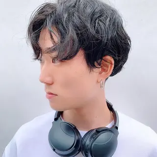 ショート パーマ メンズ 中川 竜誠のヘアスタイル