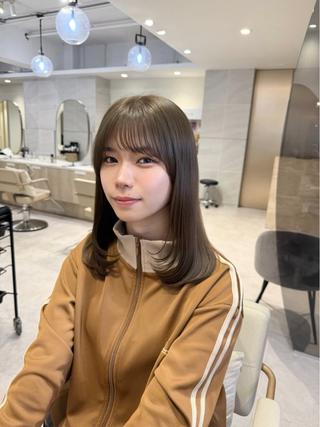 ロング カラー 透明感カラー🌿 グレージュ🐺陽介のヘアスタイル