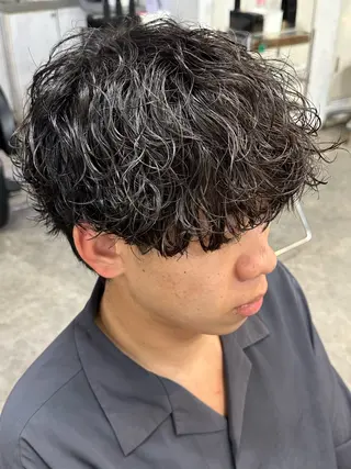 パーマ メンズ fifth/原宿/ カットモデル/カズのヘアスタイル