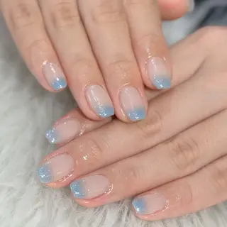 ネイル LAVISH nanamiのネイルデザイン