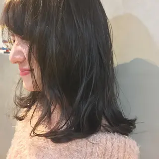 ミディアム 金子 歩実のヘアスタイル