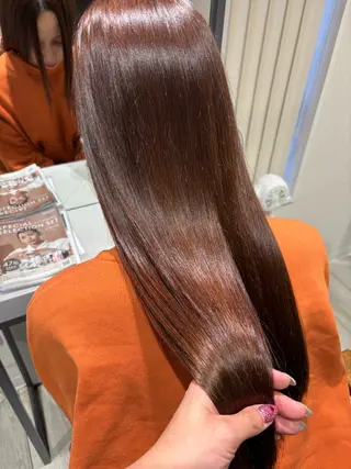 ロング モリシタ チョウのヘアスタイル