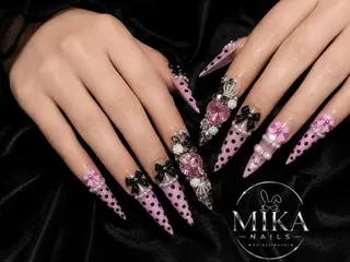 ネイル Mika Nails 心斎橋のネイルデザイン