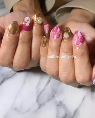 ネイル ネイルルームリッカ 𝐦𝐚𝐲𝐮のネイルデザイン