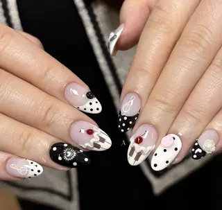 ネイル 💫 Tsuki_Nailのネイルデザイン