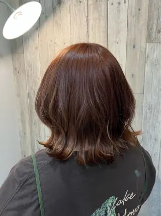 ミディアム 藤田 七海のヘアスタイル