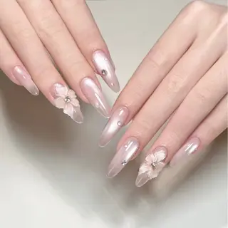 ネイル Aura  Nail 長さだし/パラジェルのネイルデザイン