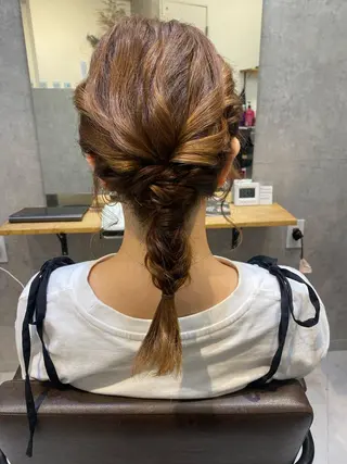 ヘアアレンジ 似合う髪型見つけます AYAKAのヘアスタイル