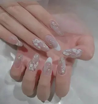 ネイル Theone栄店 伊藤のネイルデザイン