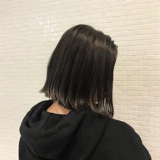 ミディアム カラー 大阪ヴィーガンサロン KANAKOのヘアスタイル