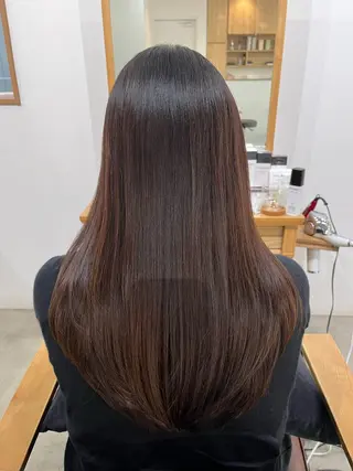 ロング 三島 有佳里のヘアスタイル