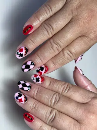 ネイル Nail Salon Suri Suriのネイルデザイン