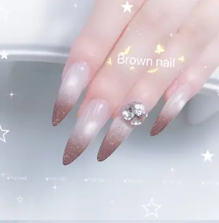ネイル Yuri.nail studioのネイルデザイン