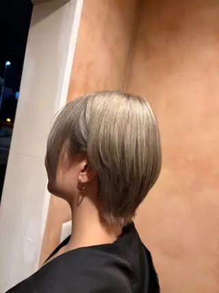 ショート くどう りんかのヘアスタイル