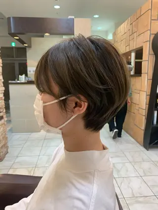 ショート 長野 歌穂のヘアスタイル