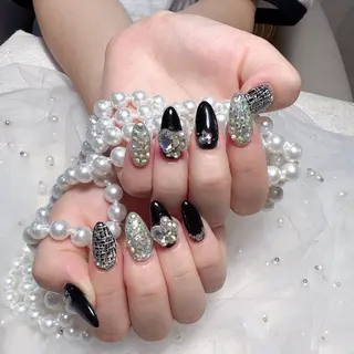 ネイル Maggie Nail🦩のネイルデザイン