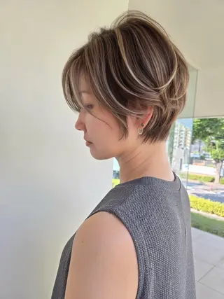 ショート 本間 良のヘアスタイル