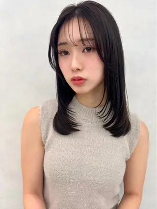 セミロング カラー ヘアアレンジ ✨レイヤー/ 透明感カラー✨冨永剛のヘアスタイル