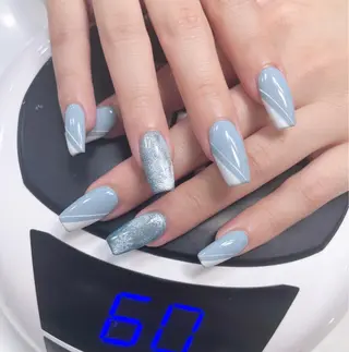 ネイル M🌷nail 長さだし専門店のネイルデザイン