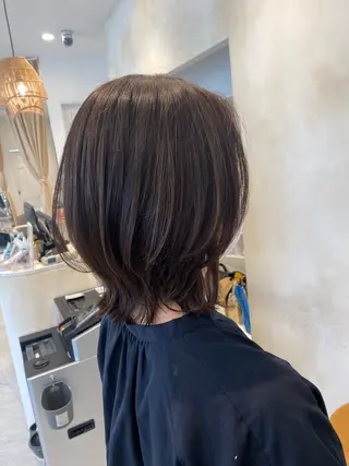 ミディアム layer cut 前田ヒロコのヘアスタイル