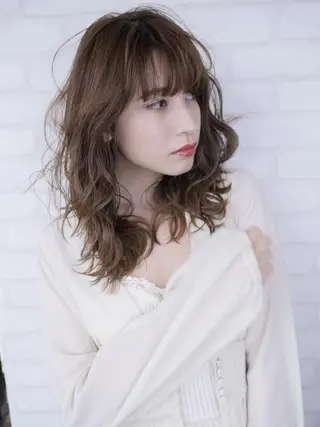セミロング カラー パーマ ヘアアレンジ メンズ キッズ ネイル マツエク・マツパ premier modelsのヘアスタイル