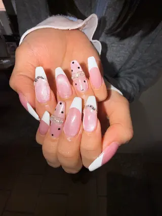 ネイル 右田 里桜のネイルデザイン