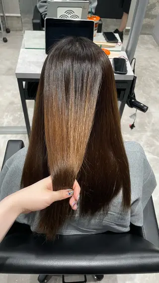 セミロング 🎀neo.RIN/ 透け感艶カラー🎀のヘアスタイル