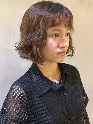 ショート カラー パーマ ヘアアレンジ nishi fuyumiのヘアスタイル