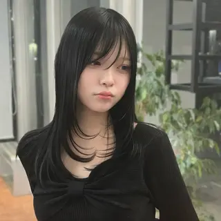 セミロング ⭐️韓国ブリーチ 顔周りカット⭐️のヘアスタイル