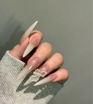 ネイル Luna Gladeのネイルデザイン