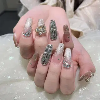 ネイル Queen‘s なんのネイルデザイン