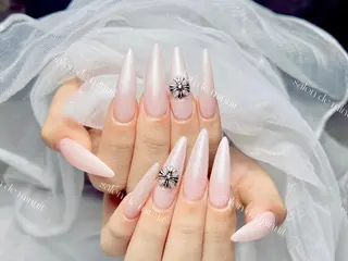 ネイル Touni 🐿のネイルデザイン