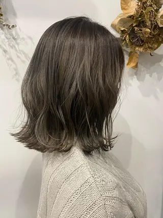 カラー 高橋 侑莉亜のヘアスタイル
