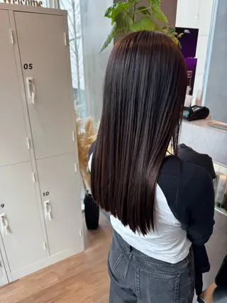 セミロング カラー yoshi （髙橋）のヘアスタイル