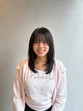 セミロング レイヤーカット/ 髪質改善/はるか🧸のヘアスタイル