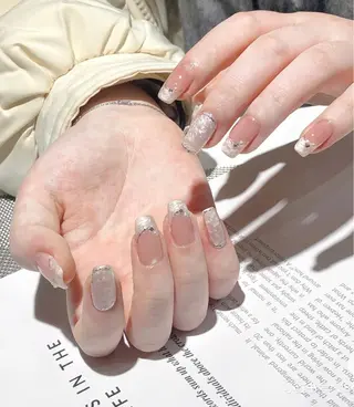 ネイル 横浜市中区曙町 ネイルE·U·Bのネイルデザイン
