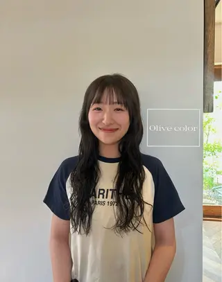 ロング カラー 透明感カラーリスト/ 岡崎/みゆうのヘアスタイル
