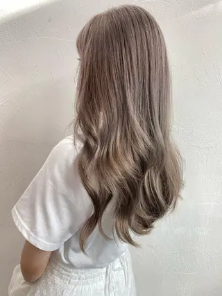 ロング カラー ヘアアレンジ ブリーチダブルカラー 元町三宮/三ノ宮のヘアスタイル